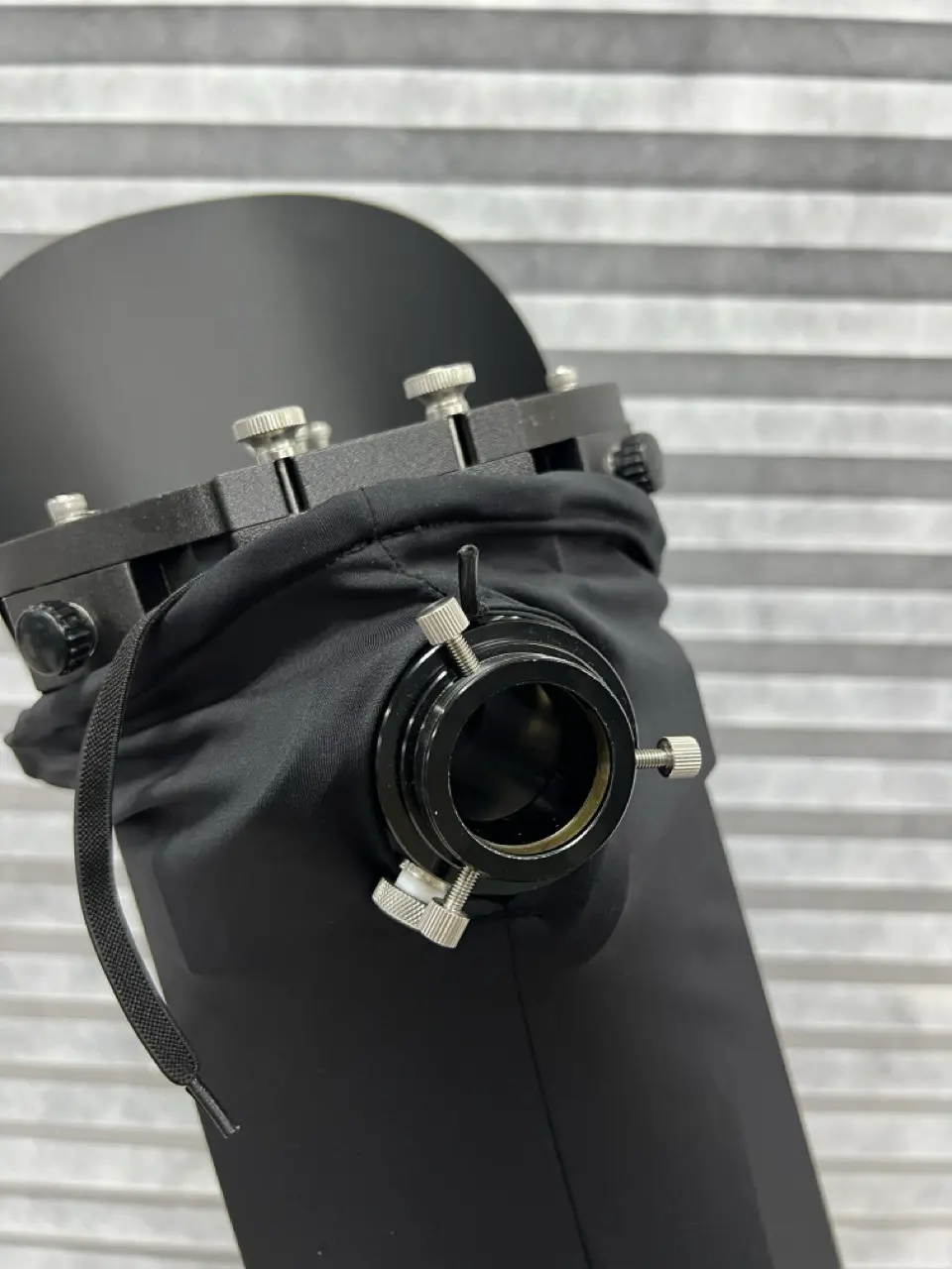 How to Install the HandyDob6 Light Shroud 2
