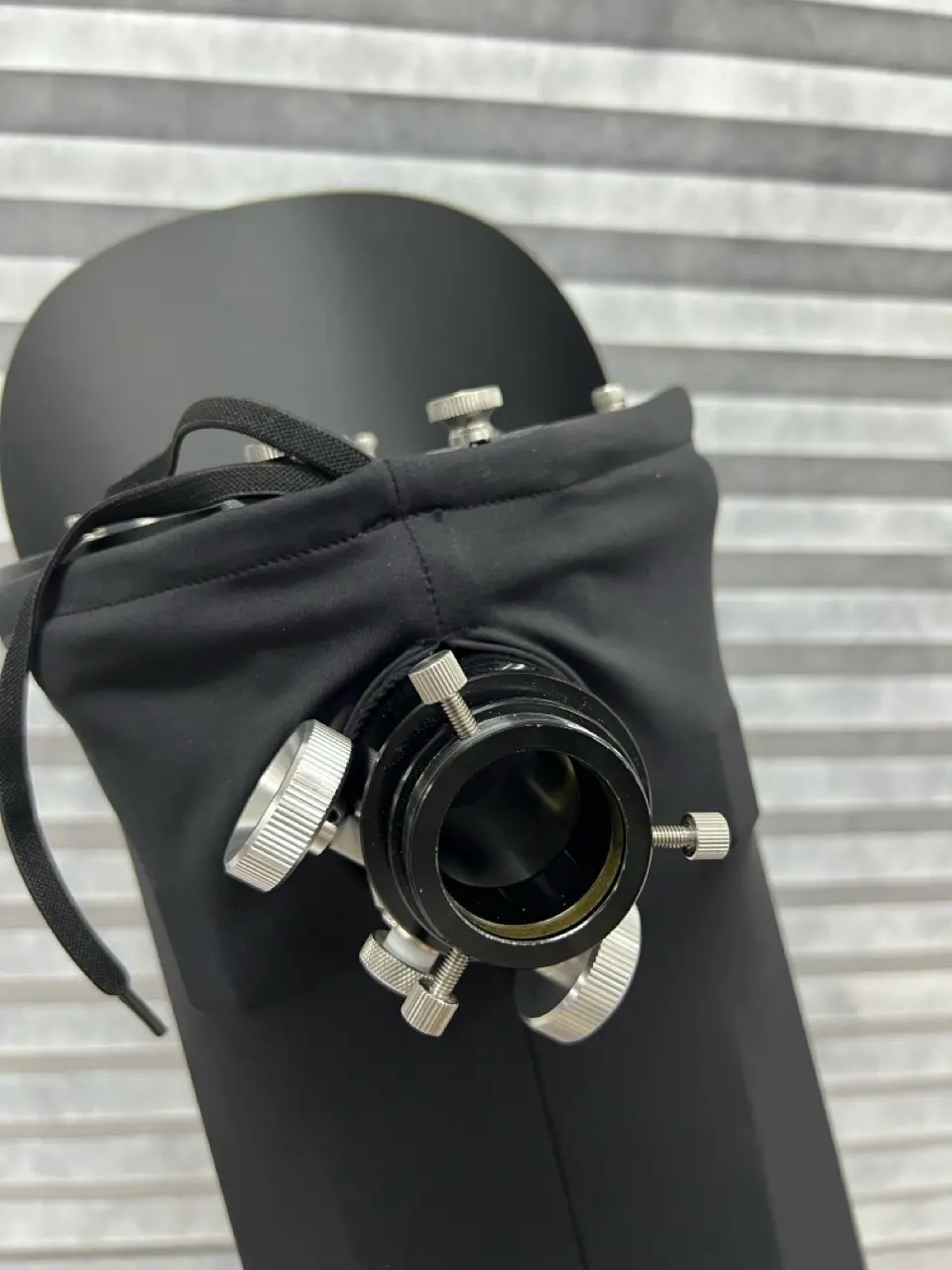 How to Install the HandyDob6 Light Shroud 3